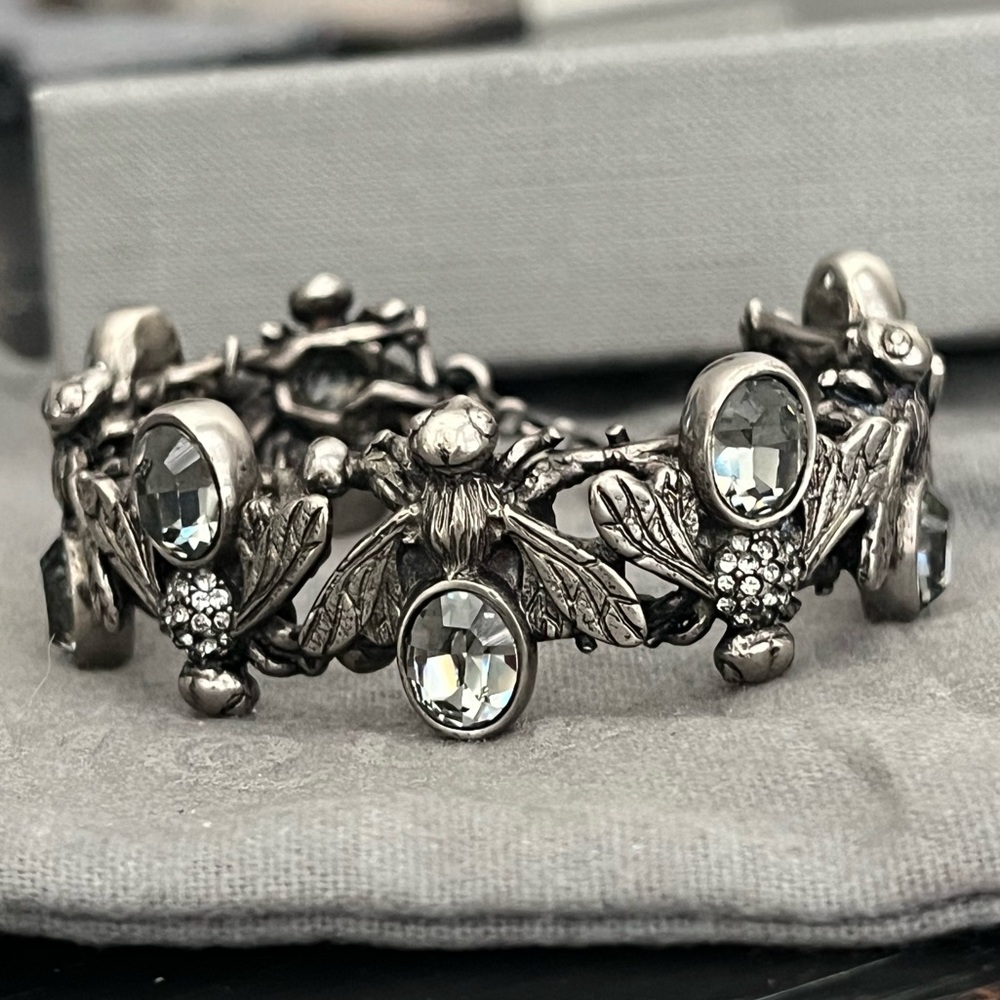 Alexander McQueen Bee Bracelet - Picture 13 of 17